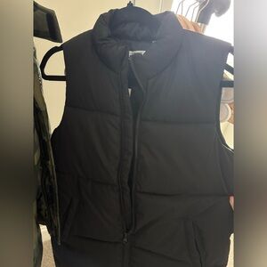 Black Vest 16 NEW